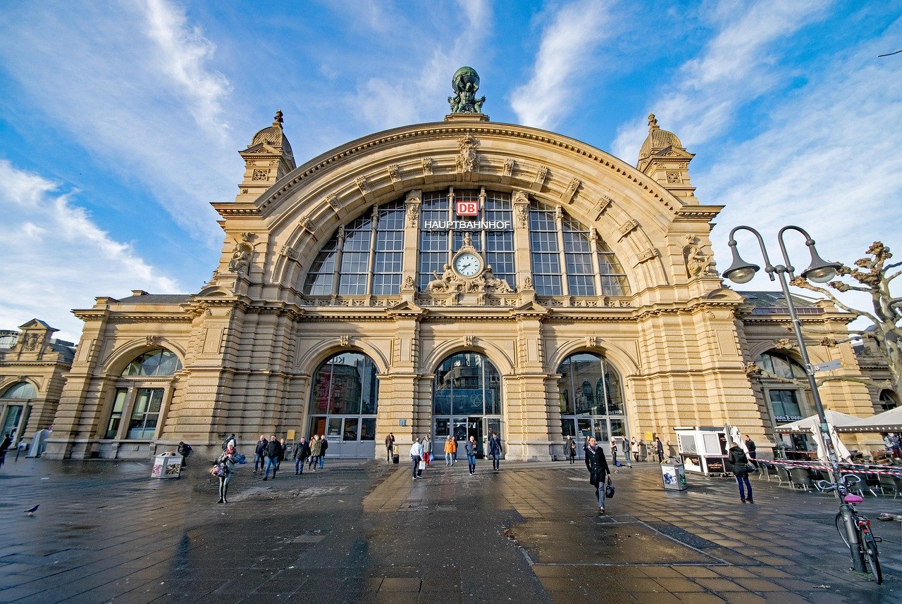 Budgetfreundliche Hostels nahe dem Frankfurter Hauptbahnhof